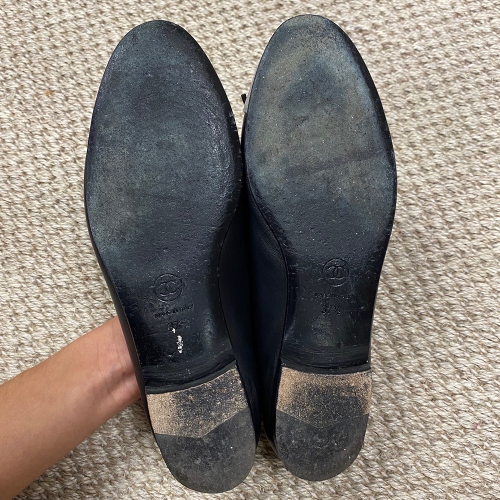 SOLD Authentic Chanel black and silver ballet flats - Picture 10 of 12